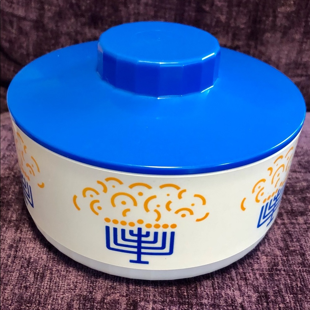 Tupperware